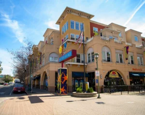 Mid-Term Furnished Apartments in La Jolla, San Diego